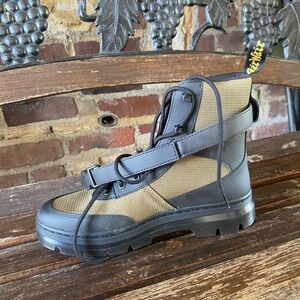 Dr. Martens COMB TECH Boots